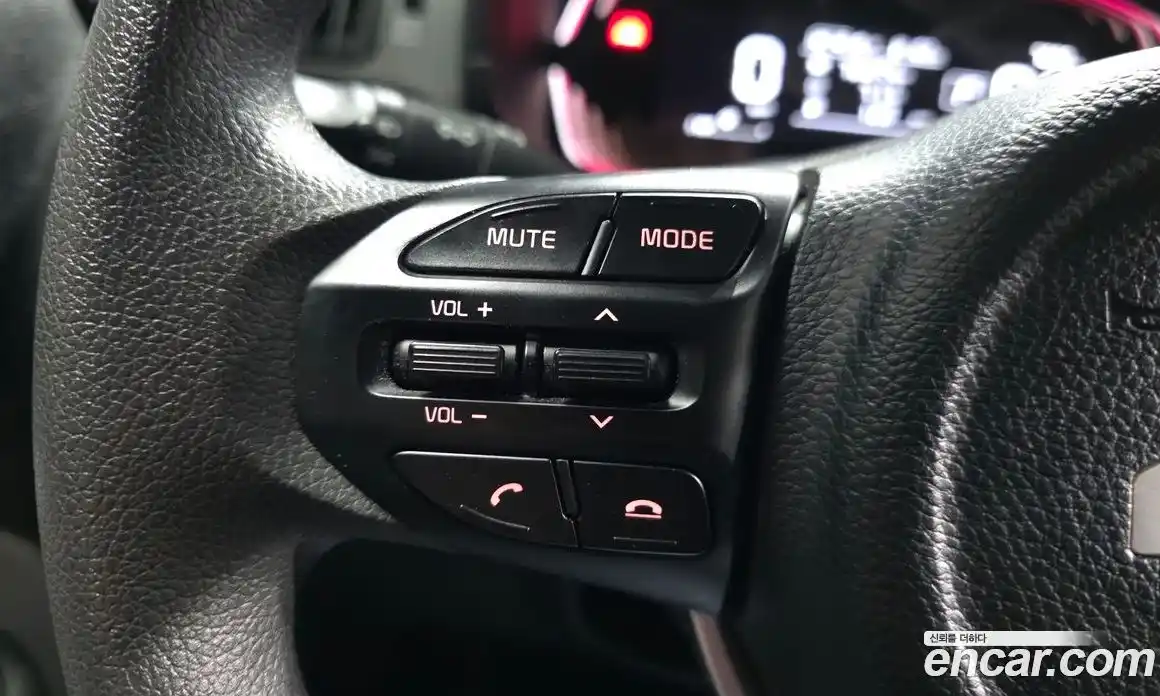 Kia Ray 2024 1.0 Автомат в Москве № 1244887, фото 15