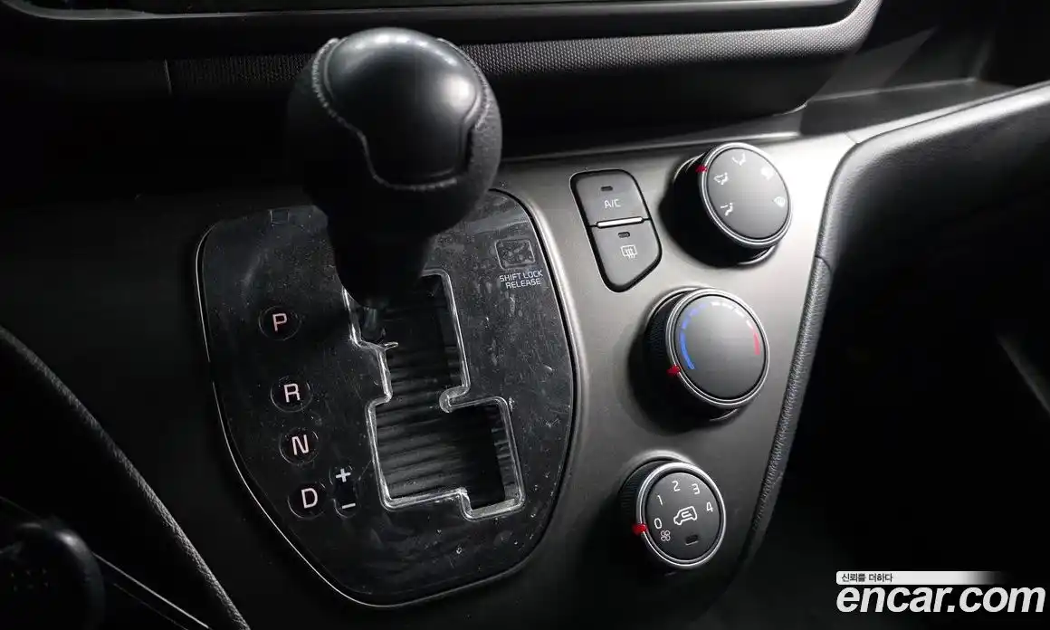 Kia Ray 2024 1.0 Автомат в Москве № 1244887, фото 9