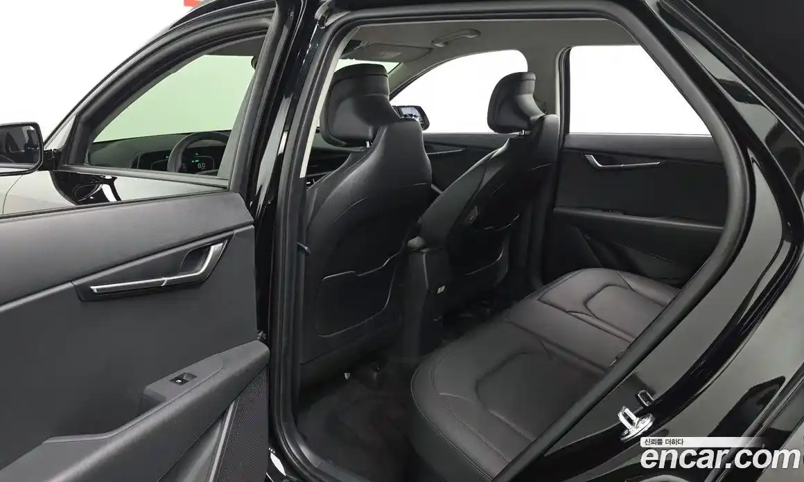 Kia Niro 2024 1.6 гидро в Москве № 1244889, фото 11