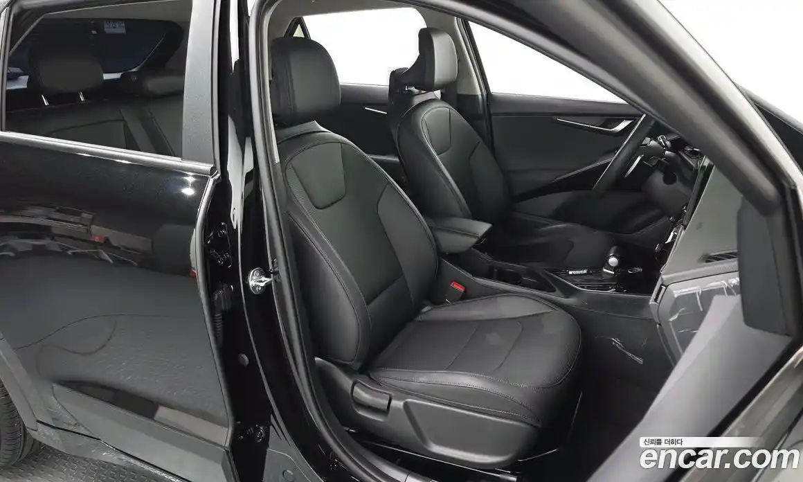 Kia Niro 2024 1.6 гидро в Москве № 1244889, фото 12