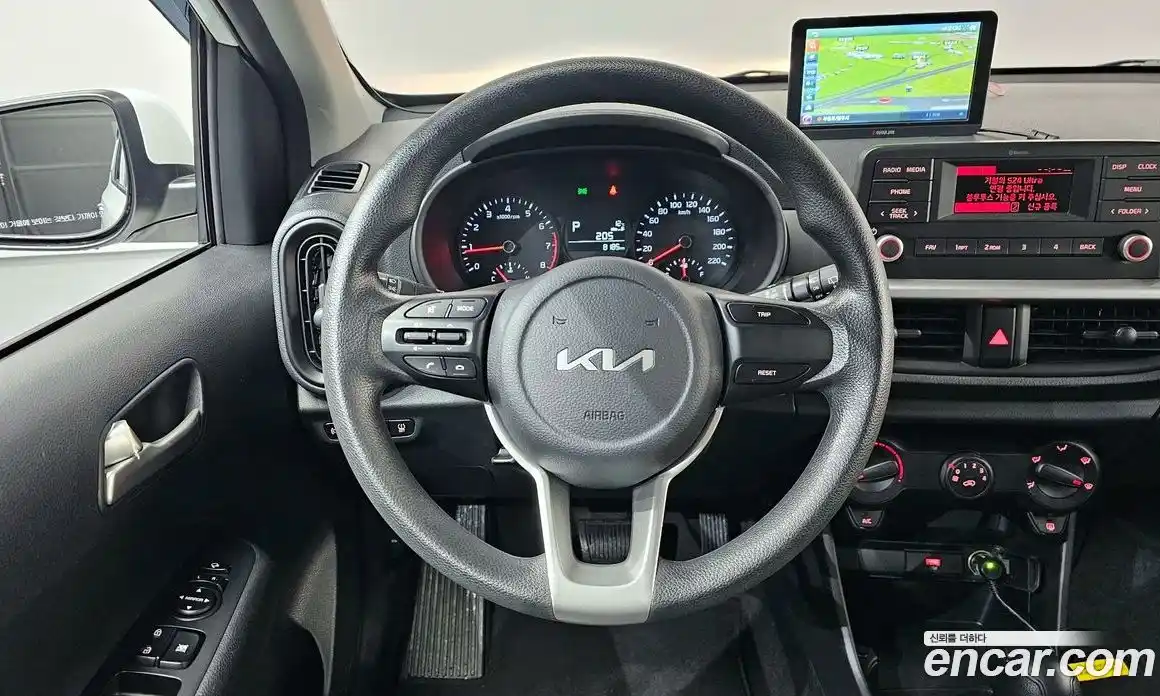 Kia Morning 2022 1.0 Автомат в Москве № 1244897, фото 12