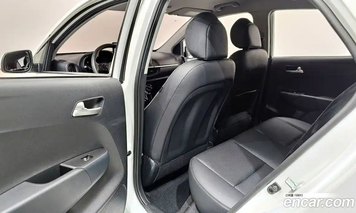 Kia Morning 2022 1.0 Автомат в Москве № 1244897, фото 19