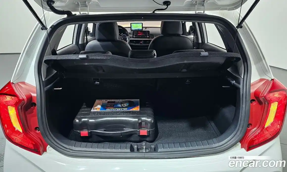 Kia Morning 2022 1.0 Автомат в Москве № 1244897, фото 20