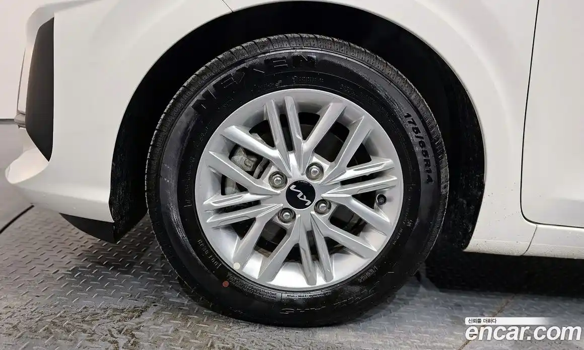 Kia Morning 2022 1.0 Автомат в Москве № 1244897, фото 5