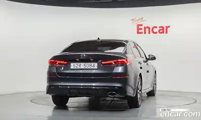 Kia K5 2018 2.0 Автомат в Москве № 1244922, миниатюра 4