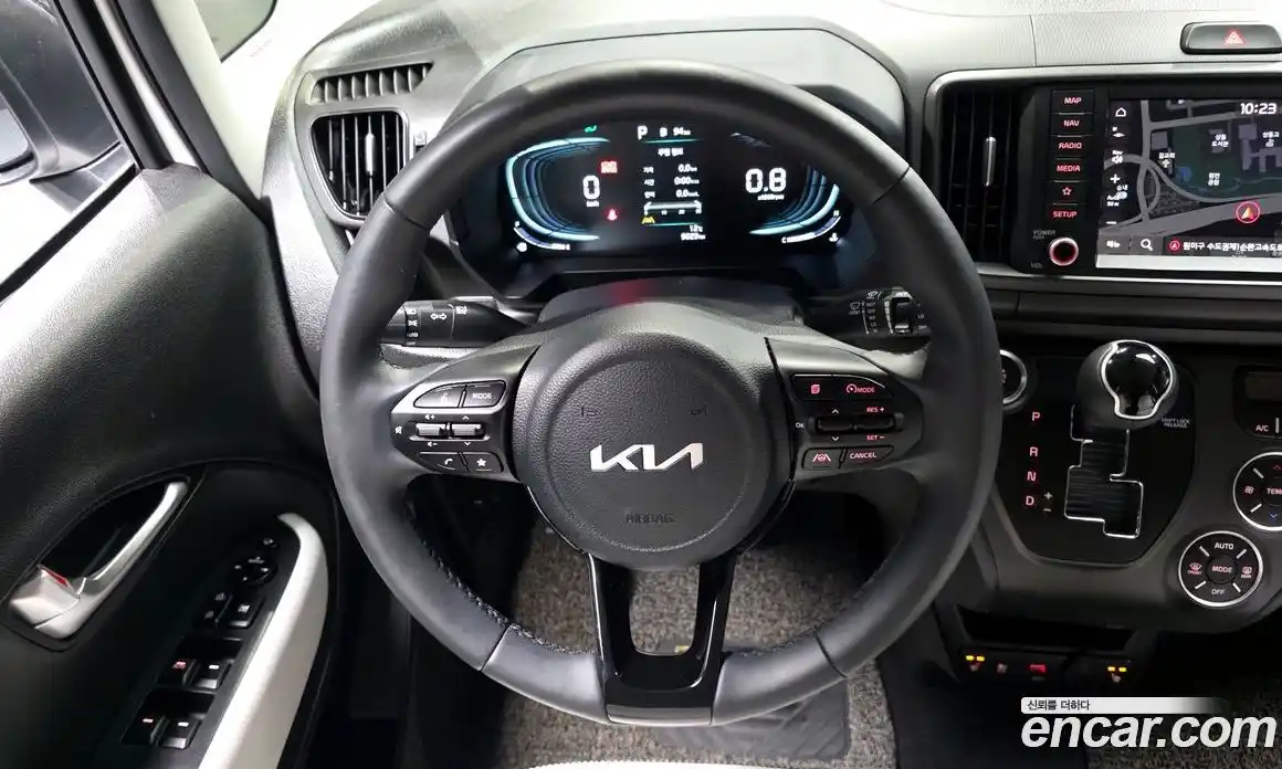 Kia Ray 2024 1.0 Автомат в Москве № 1244927, фото 13