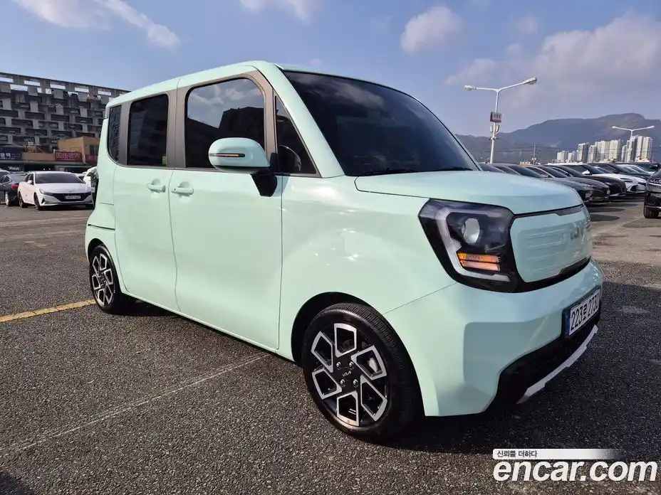 Kia Ray 2024 1.0 Автомат в Москве № 1244942, фото 3