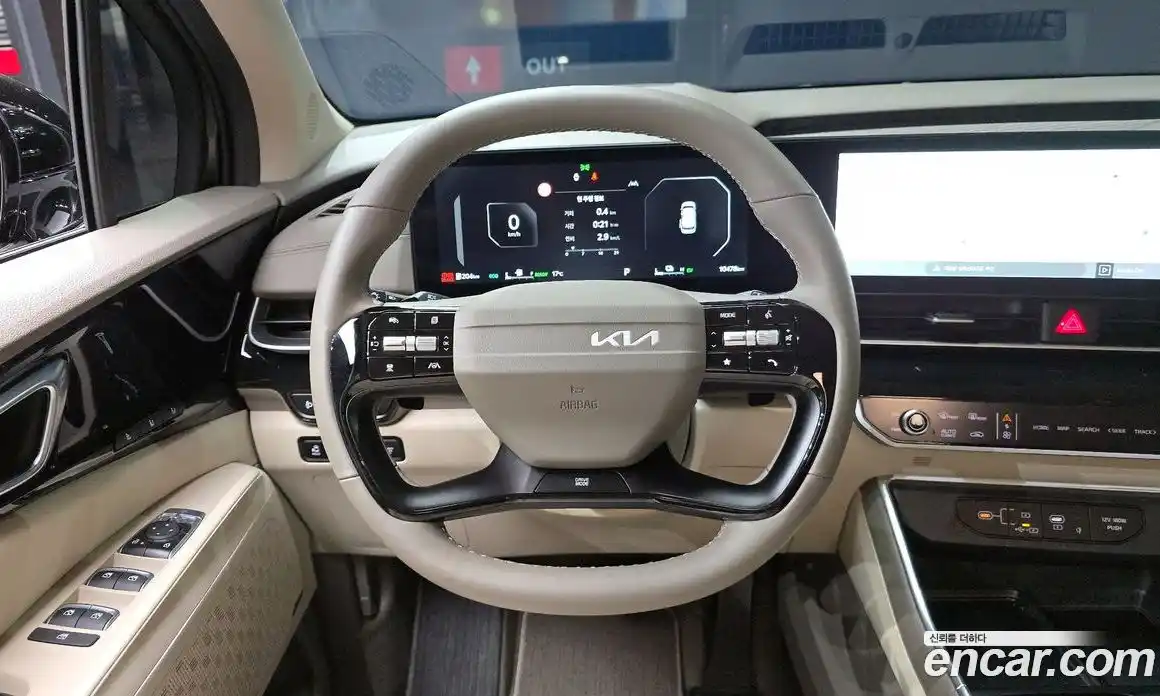 Kia Canival 2025 1.6 гидро в Москве № 1244960, фото 13