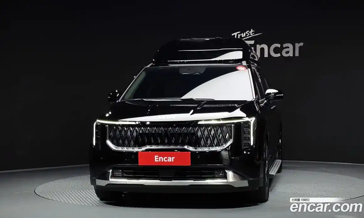 Kia Canival 2025 1.6 гидро в Москве № 1244960, фото 3
