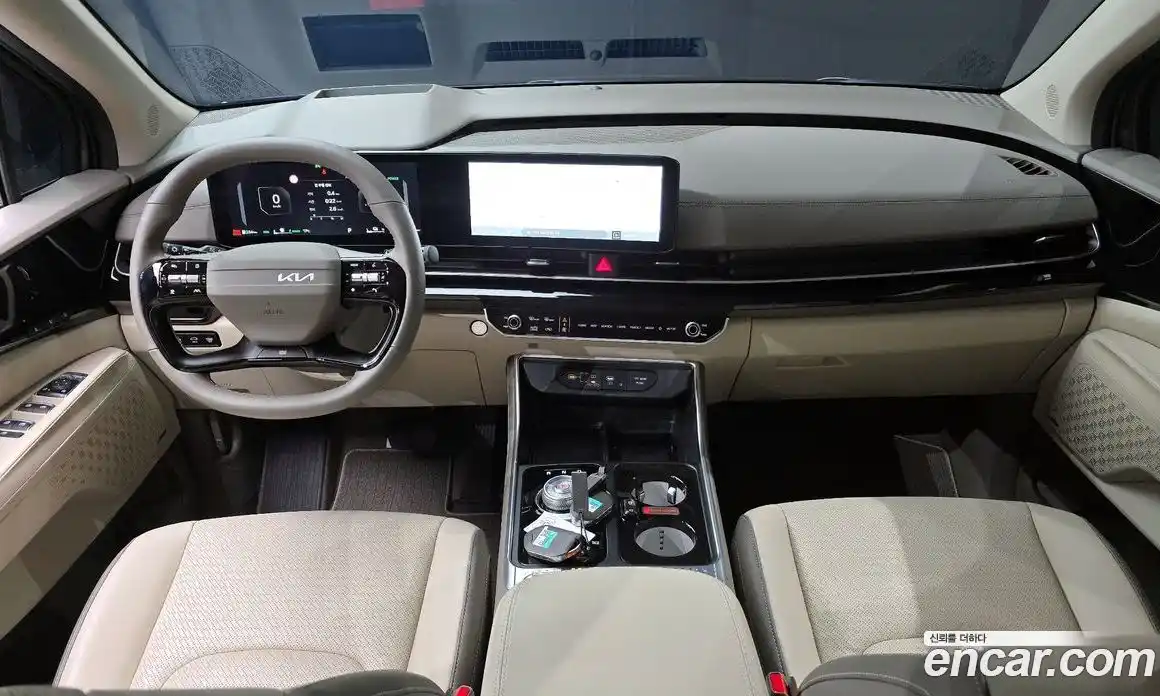 Kia Canival 2025 1.6 гидро в Москве № 1244960, фото 7