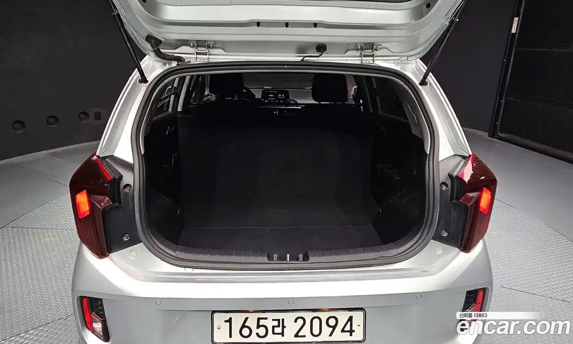 Kia Morning 2024 1.0 Автомат в Москве № 1244974, фото 20