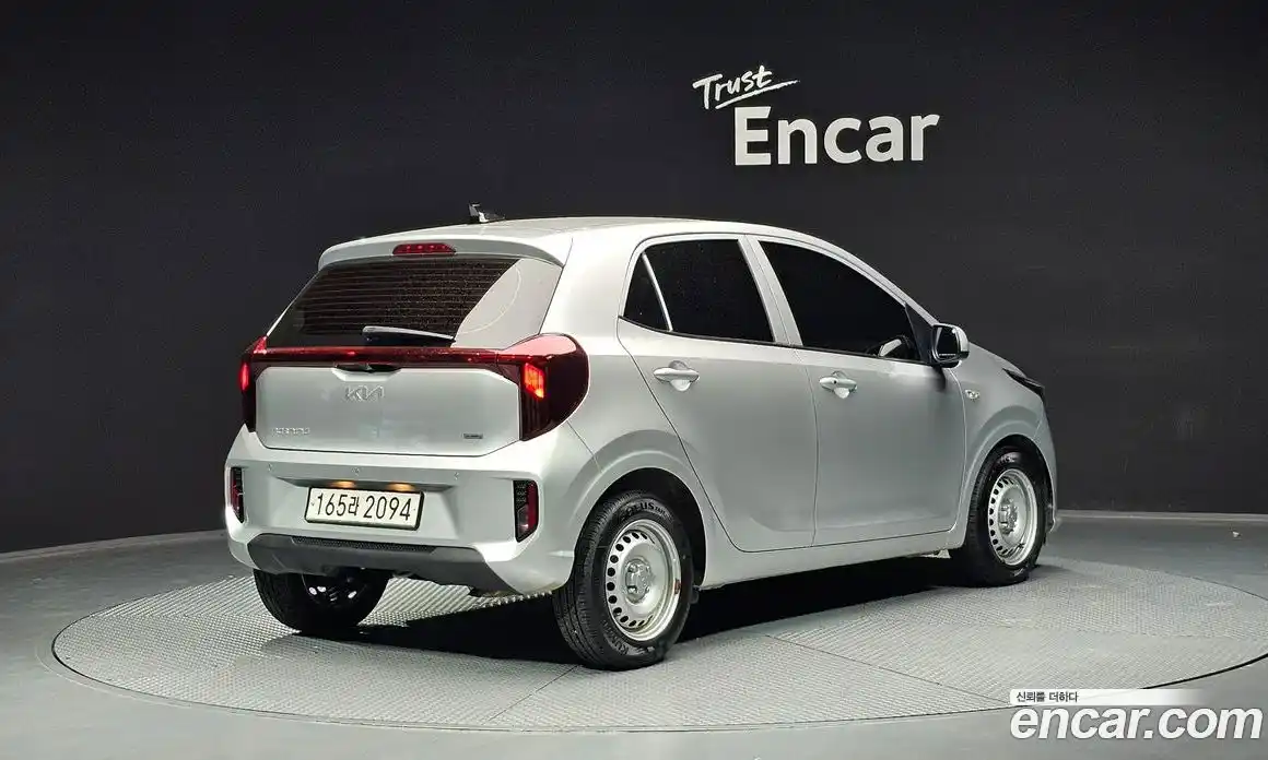 Kia Morning 2024 1.0 Автомат в Москве № 1244974, фото 2