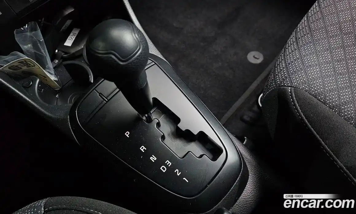 Kia Morning 2024 1.0 Автомат в Москве № 1244974, фото 9