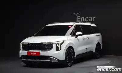 Kia Canival HEV 9seater Signature