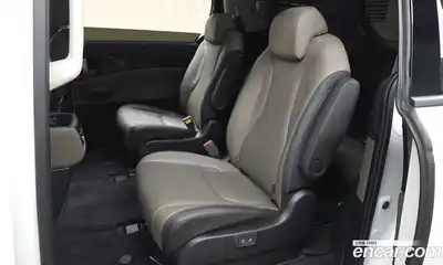 Kia Canival 2024 1.6 Автомат в Москве № 1244978, миниатюра 11