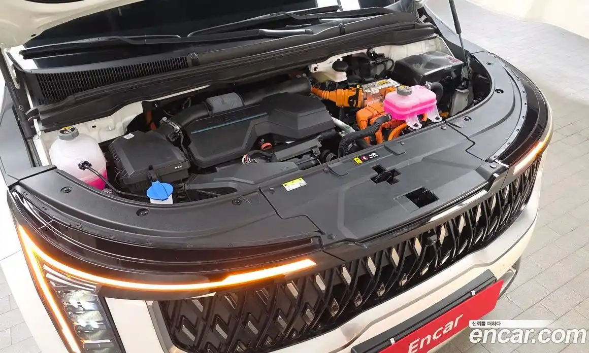 Kia Canival 2024 1.6 Автомат в Москве № 1244978, фото 6