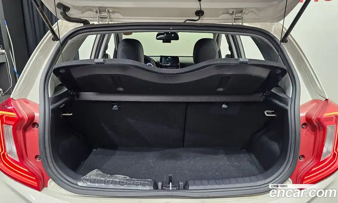 Kia Morning 2022 1.0 Автомат в Москве № 1244991, фото 20