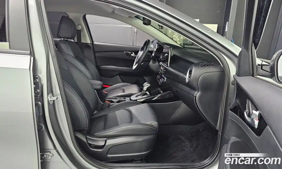 Kia K3 2024 1.6 Автомат в Москве № 1245009, фото 12