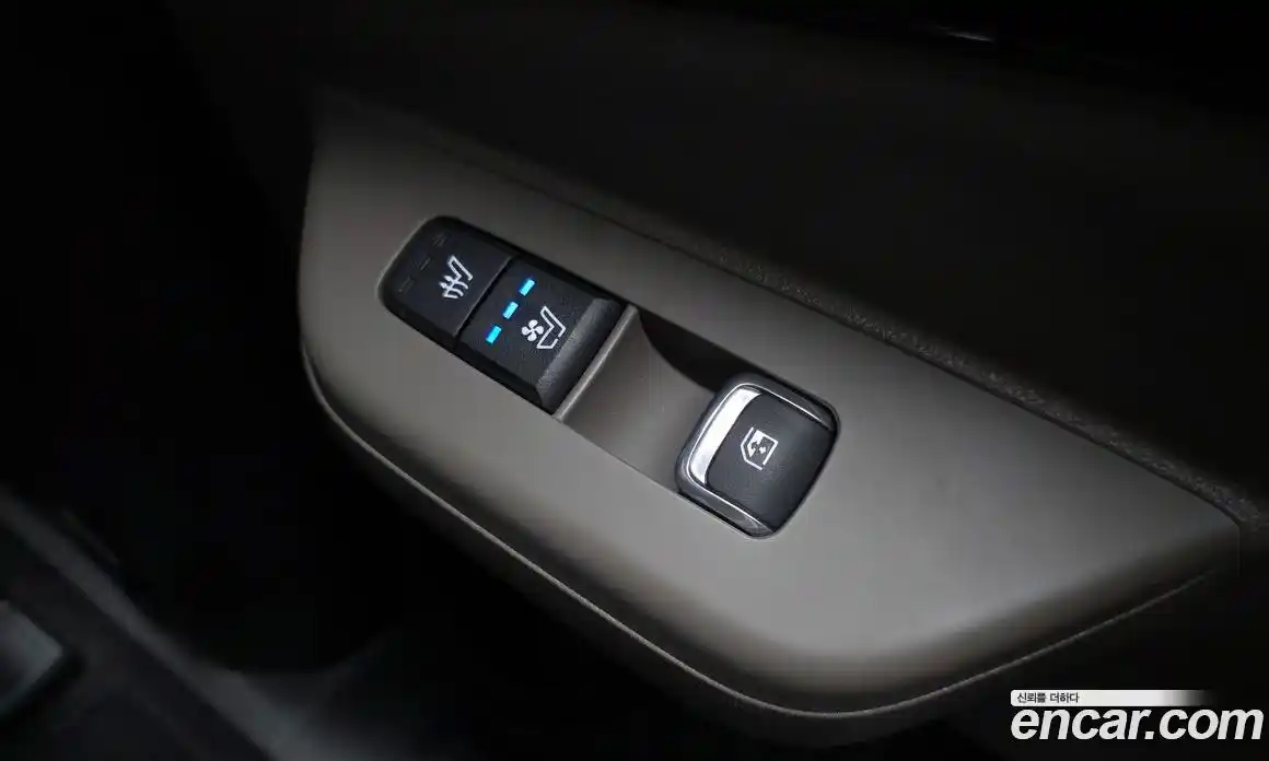 Kia Canival 2024 1.6 Автомат в Москве № 1245014, фото 17