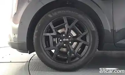 Kia Canival 2024 1.6 Автомат в Москве № 1245014, миниатюра 4