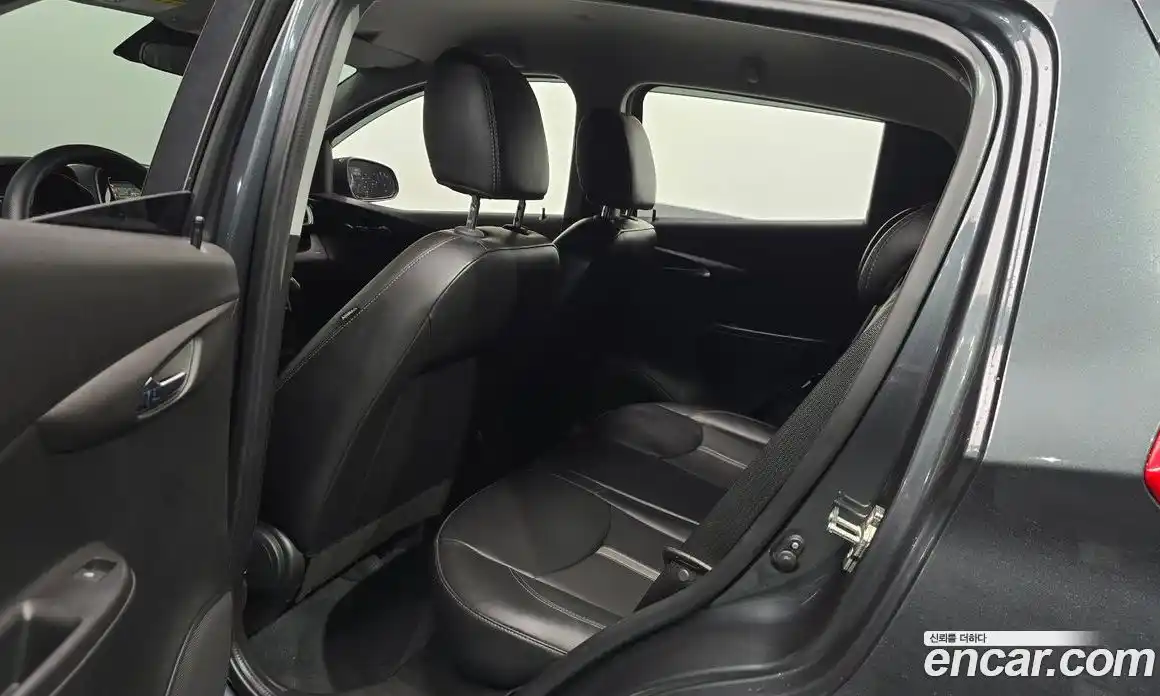 Chevrolet Spark 2018 1.0 Автомат в Москве № 1246721, фото 11