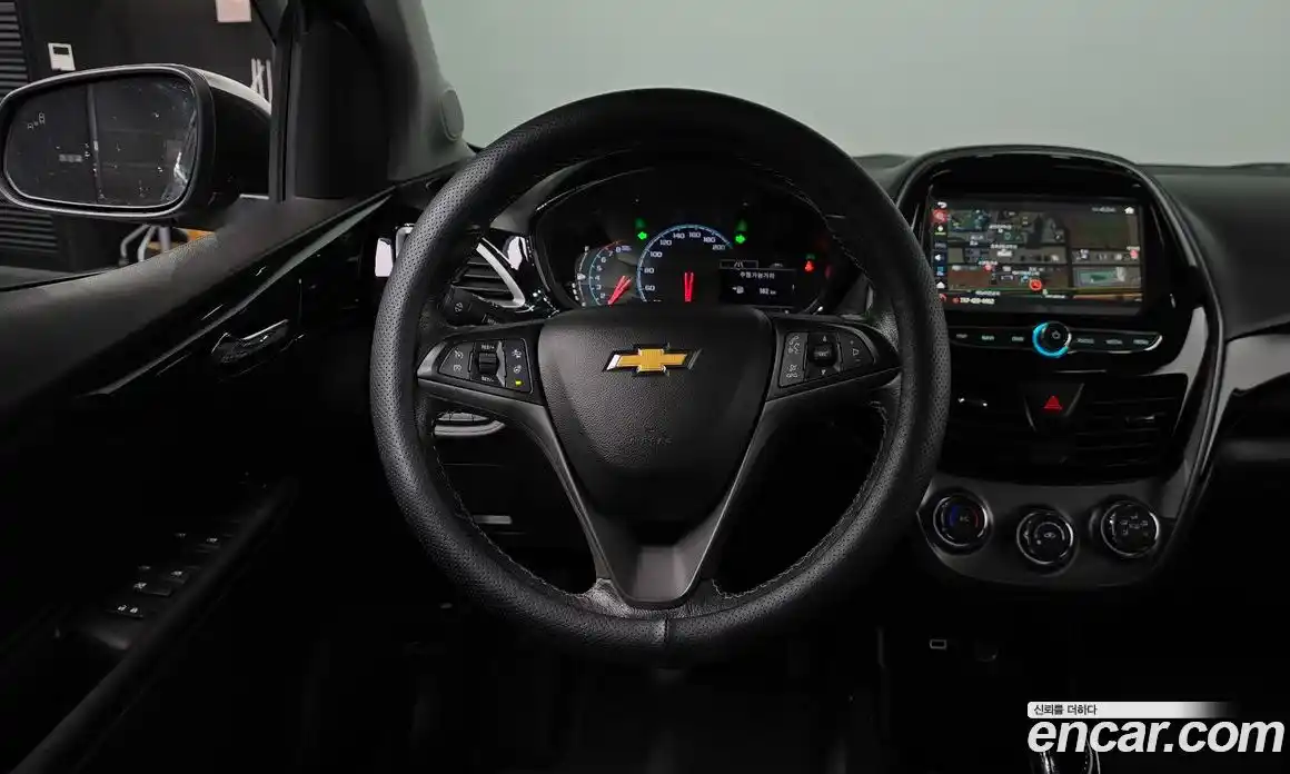 Chevrolet Spark 2018 1.0 Автомат в Москве № 1246721, фото 12