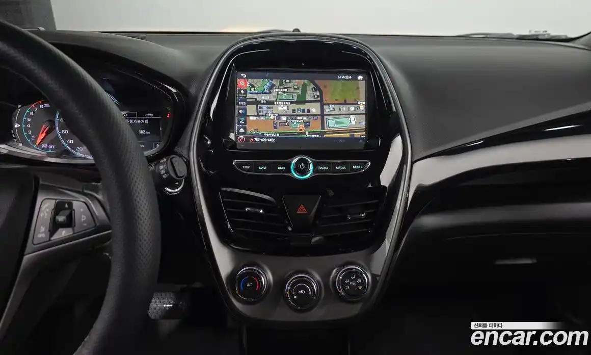 Chevrolet Spark 2018 1.0 Автомат в Москве № 1246721, фото 13