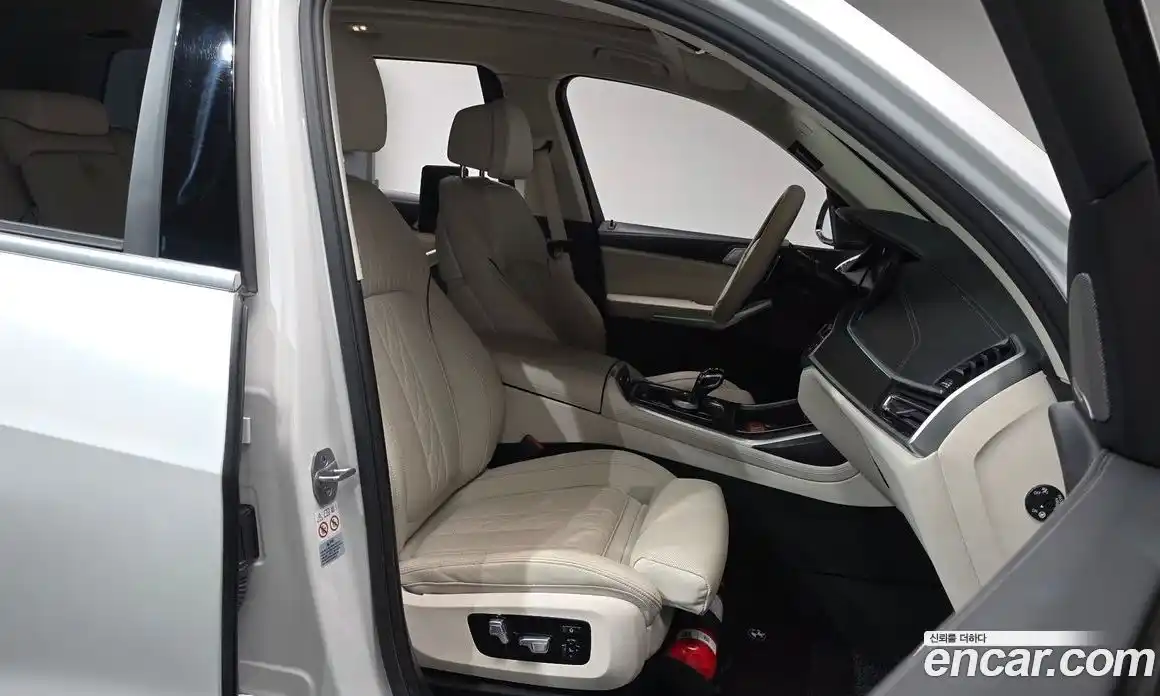 BMW X7 2021 3.0 гидро в Москве № 1250221, фото 9