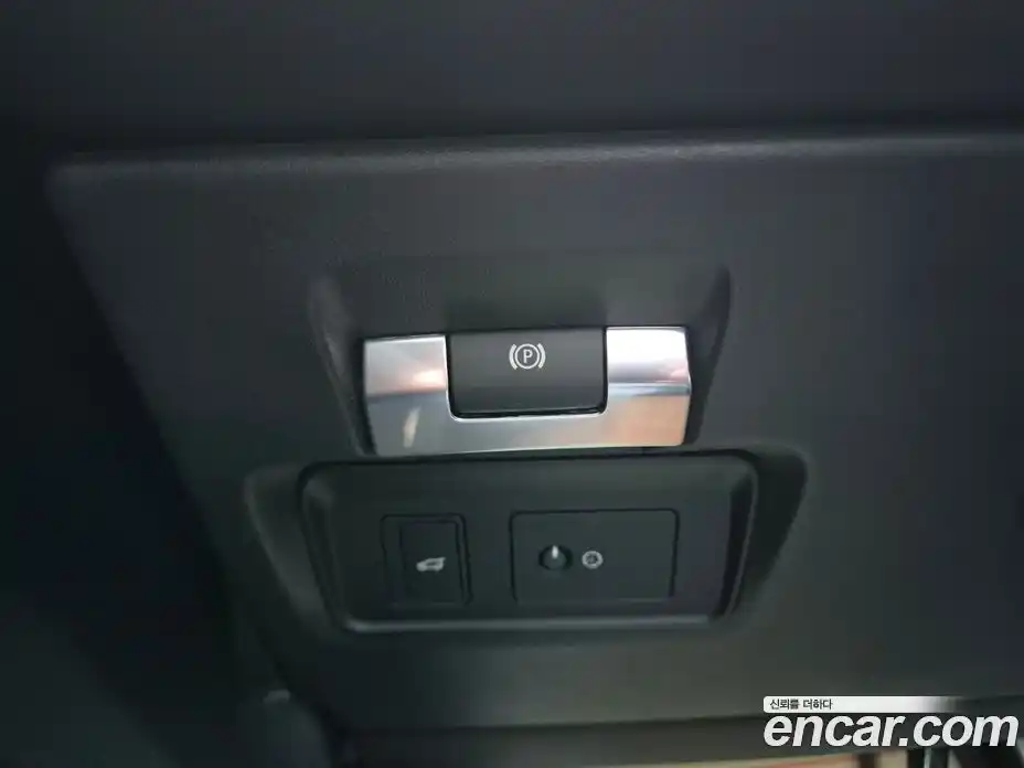 Land Rover Range-Rover Evoque 2020 2.0 гидро в Москве № 1250588, фото 19
