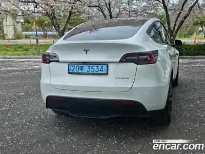 Tesla Model Y 2022 0.2 гидро в Москве № 1251030, миниатюра 4
