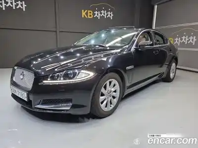 Jaguar XF, 2013