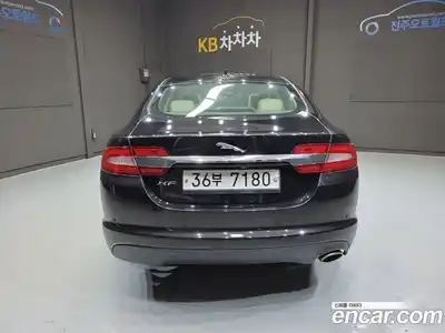 Jaguar XF 2013 2.2 гидро в Москве № 283956, миниатюра 4