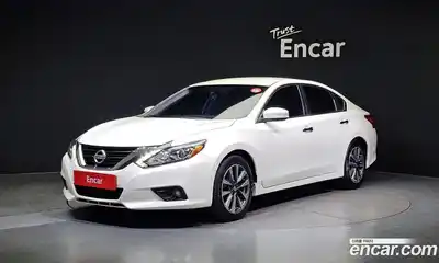 Nissan Altima, 2017