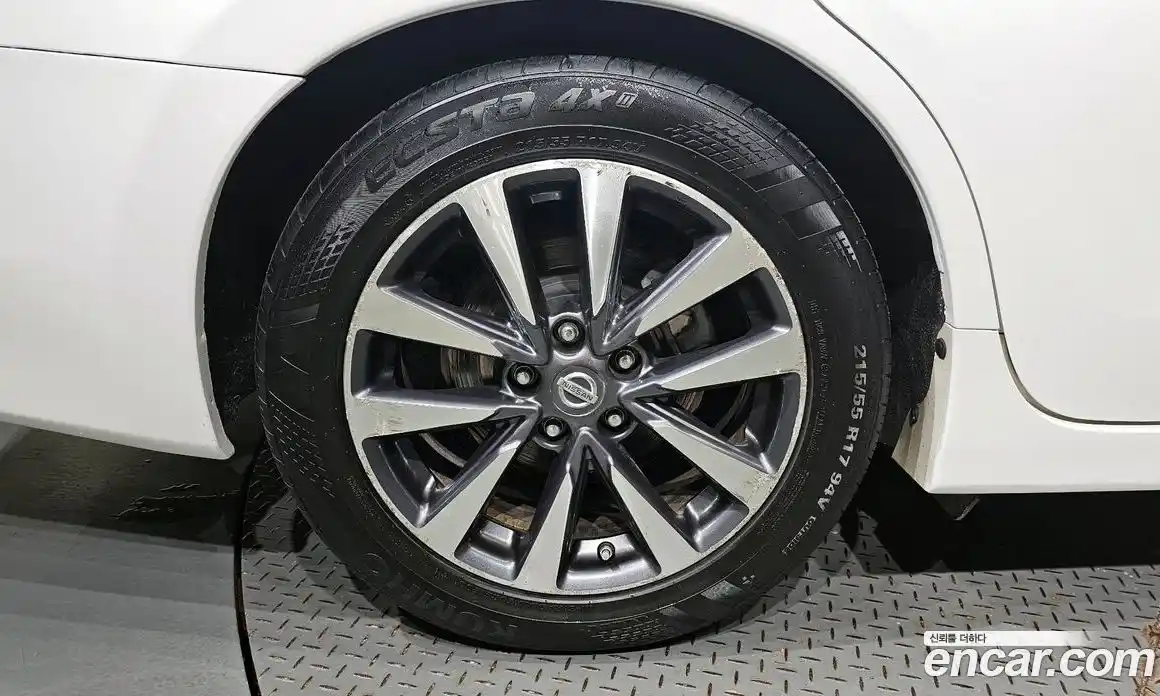 Nissan Altima 2017 2.5 гидро в Москве № 285052, фото 5