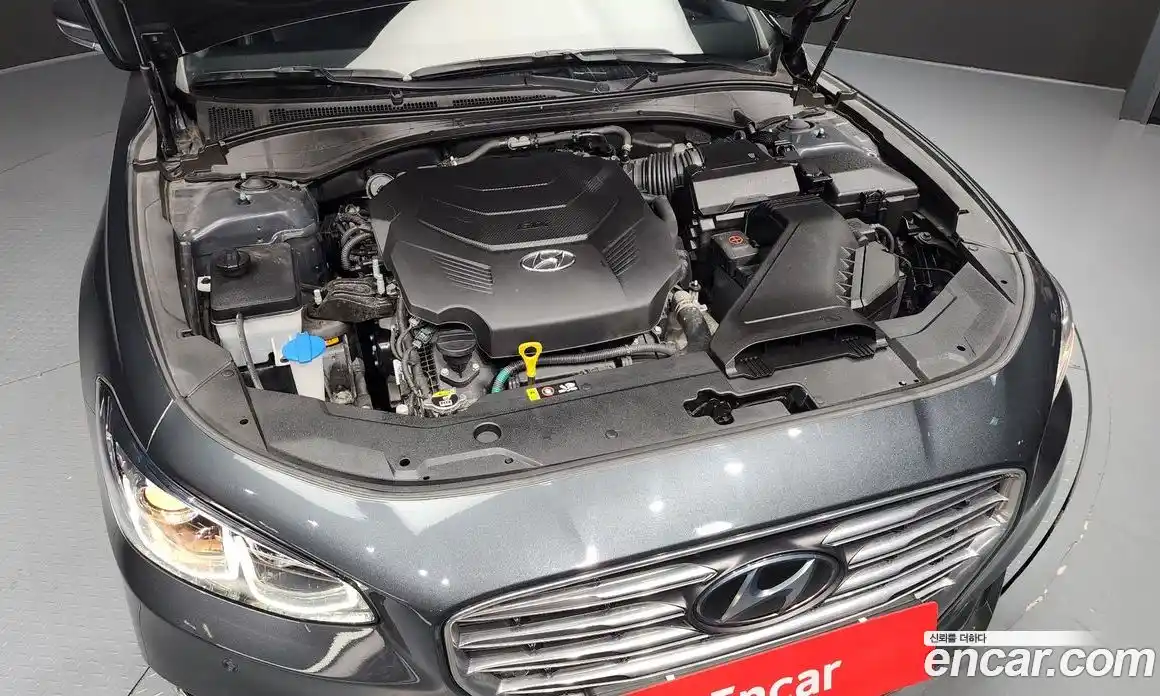 Hyundai Grandeur 2018 3.0 гидро в Москве № 113997, фото 6