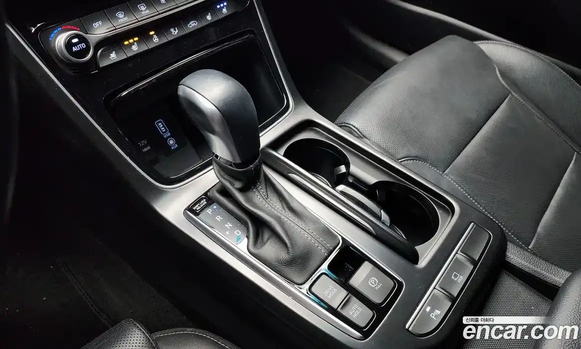 Hyundai Grandeur 2018 3.0 гидро в Москве № 113997, фото 9