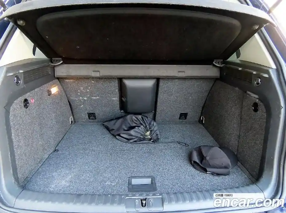 Volkswagen Tiguan 2016 2.0 гидро в Москве № 1198408, фото 18