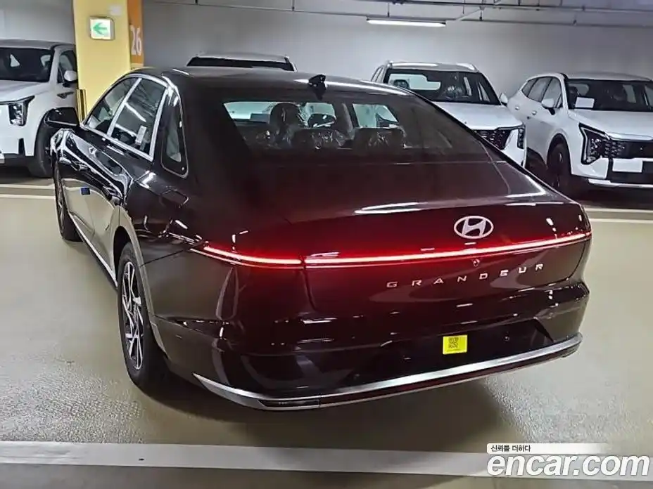 Hyundai Grandeur 2026 2.5 гидро в Москве № 1244395, фото 4