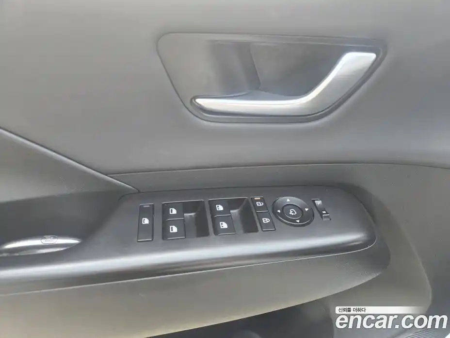 Hyundai Kona 2023 1.6 гидро в Москве № 1244588, фото 14