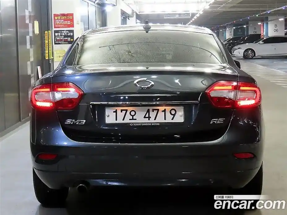 Renault SM3 2014 1.6 гидро в Москве № 1244777, фото 5