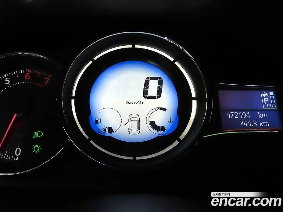 Renault SM3 2014 1.6 гидро в Москве № 1244777, фото 9
