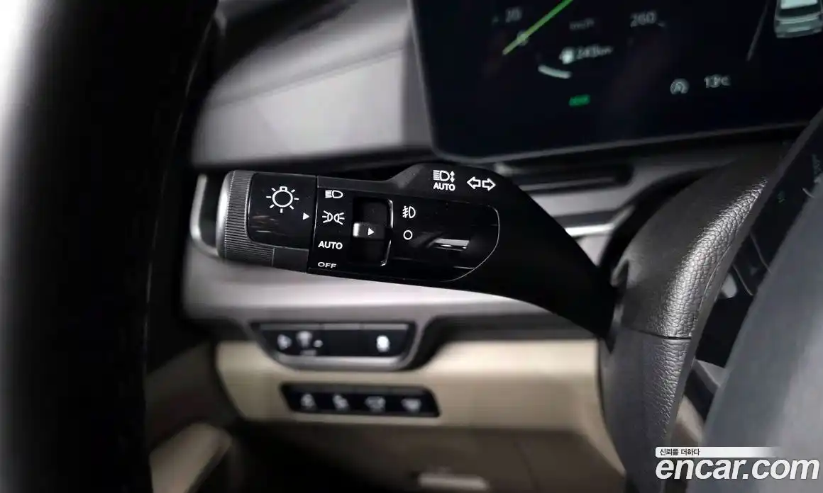 Kia Canival 2024 2.2 Автомат в Москве № 1244789, фото 18