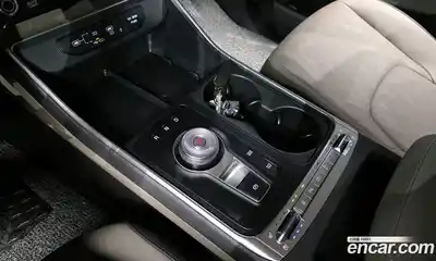 Kia Canival 2024 2.2 Автомат в Москве № 1244789, миниатюра 9