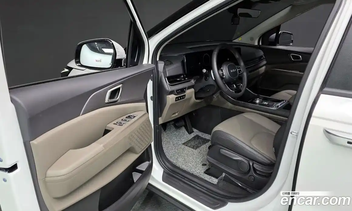 Kia Canival 2024 2.2 Автомат в Москве № 1244789, фото 10