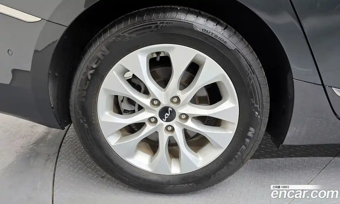 Kia K8 2023 2.5 Автомат в Москве № 1244940, фото 5