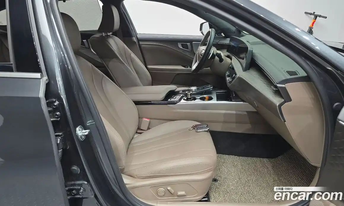 Kia K8 2023 2.5 Автомат в Москве № 1244940, фото 10