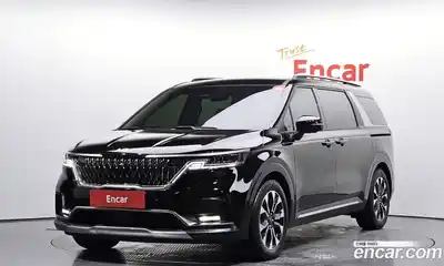Kia Canival 9-Seater Noblesse