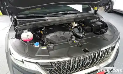 Kia Canival 2023 2.2 Автомат в Москве № 1245007, миниатюра 6