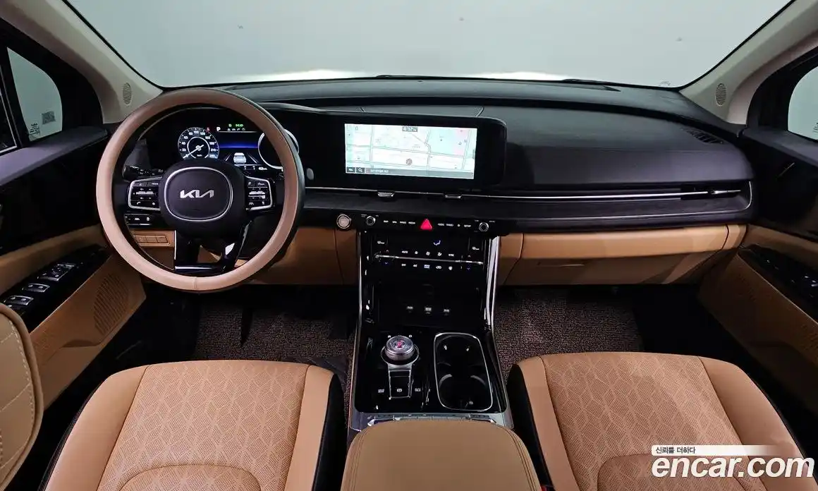 Kia Canival 2023 2.2 Автомат в Москве № 1245007, фото 7