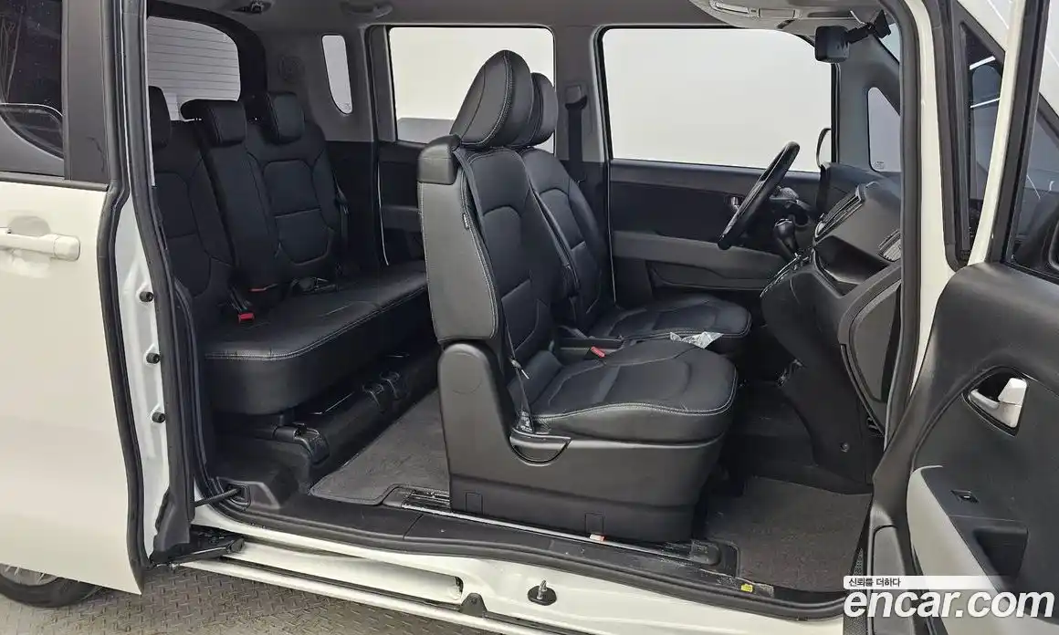 Kia Ray 2023 1.0 Автомат в Москве № 1245079, фото 11